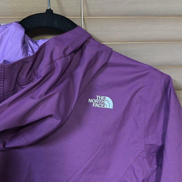 The North Face Purple Youth Dryvent Raincoat Girls Size M 10-12 Preowned - Picture 5 of 7